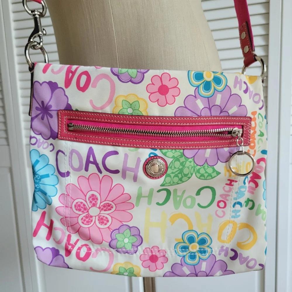 COACH DAISY SHOULDER CROSSBODY BAG - Picture 1 of 8
